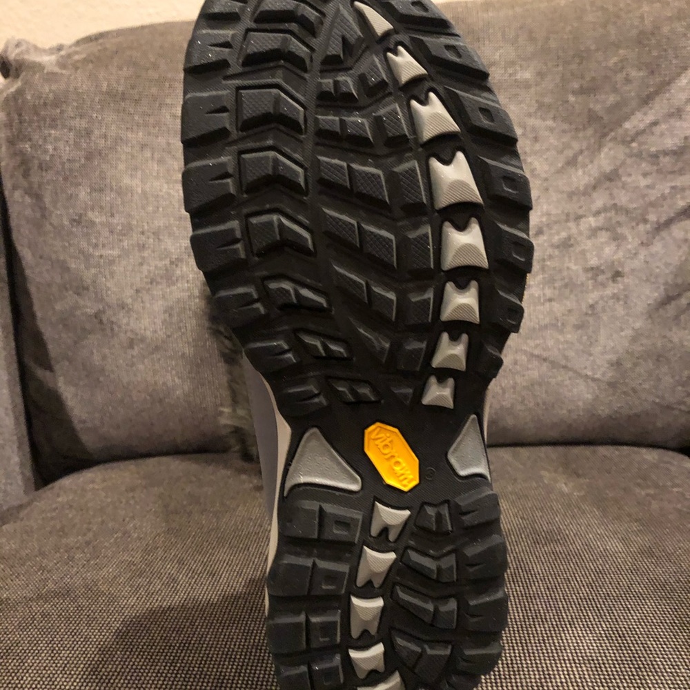 Eddie Bauer vibram Snow Boots.